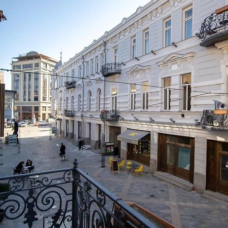 Stylish 2Br Apt In The Heart Of Old Tbiliszi Kültér fotó